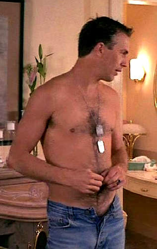 Kevin Costner 2 Loading...