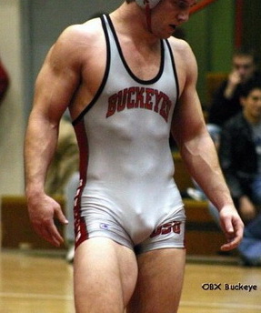 college wrestling bulge